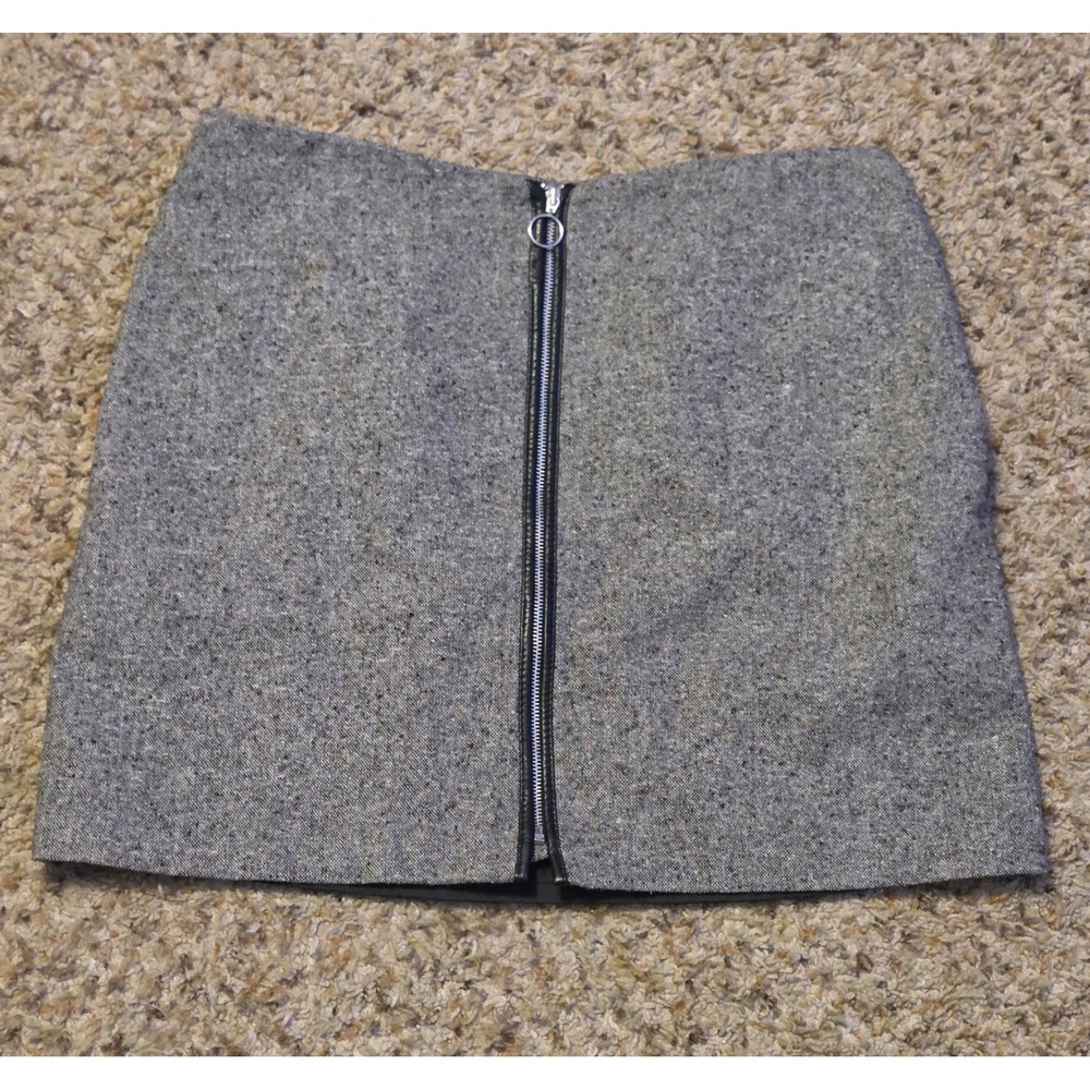 Old‎ Navy Zip Up Mini Skirt Women's Size 8 Gray Black No Pockets
